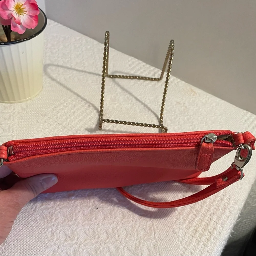 Nicole Miller Vibrant Coral Wristlet~ Ideal for on the go‎ ~